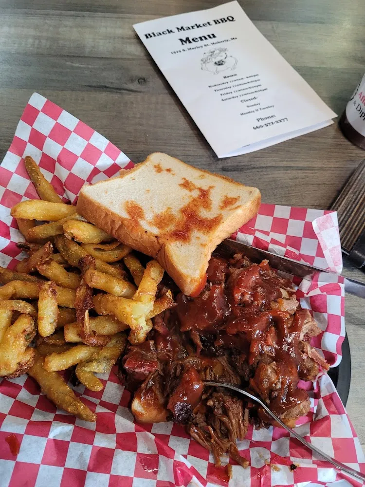 Burnt End Sammich with Fried Pickle Fries